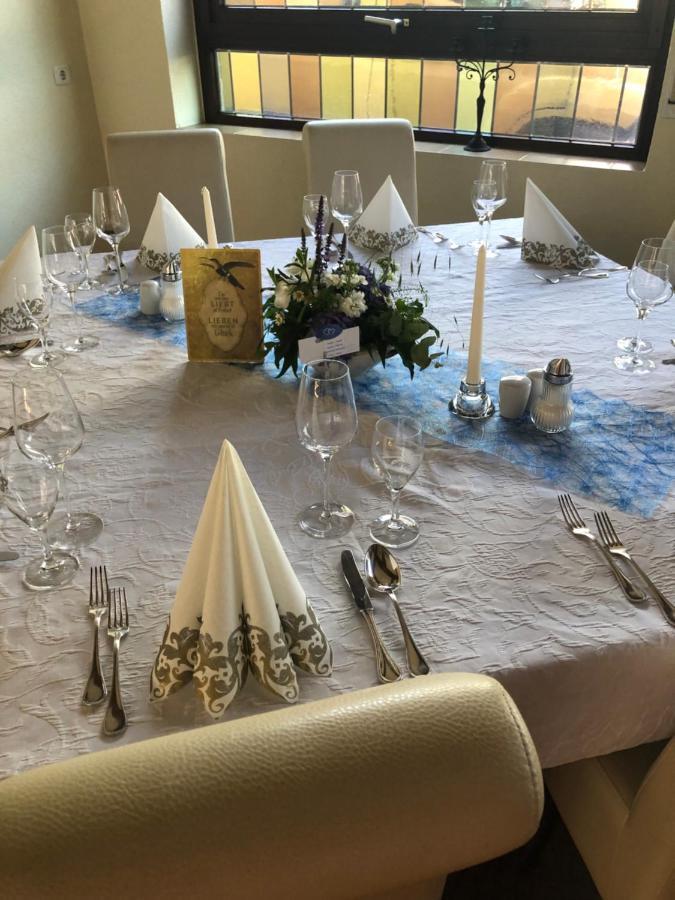 Hotel Restaurant Zum Schwanen Bruchköbel Kültér fotó